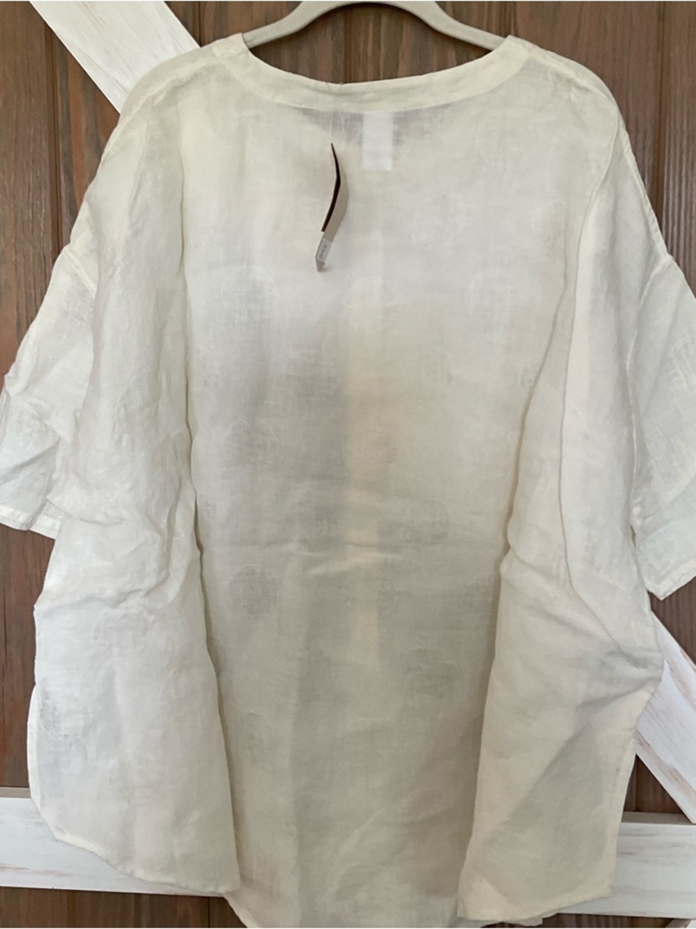 Light Cream Linen Button-Front Tunic Top. Unique Curved Chest Pocket P2P 30” - Picture 2 of 3